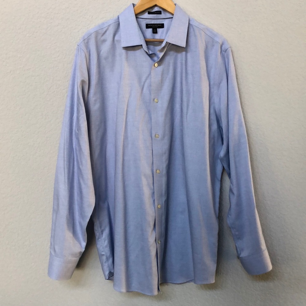 Banana Republic Gingham Button Up Shirt
